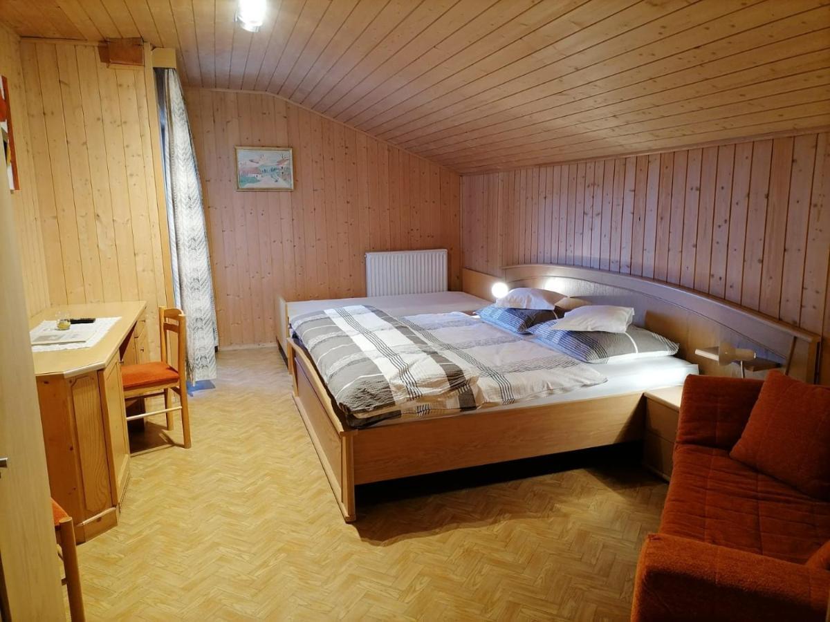 Gasthaus Oberkirn Скена Экстерьер фото